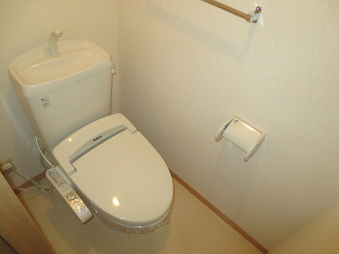 物件内観写真13　(トイレ)