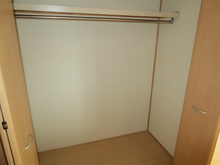 物件内観写真14　(収納)