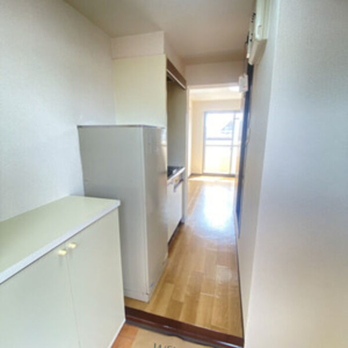 物件内観写真13　(廊下)