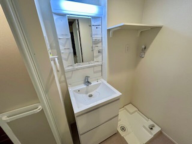物件内観写真11　(洗面)