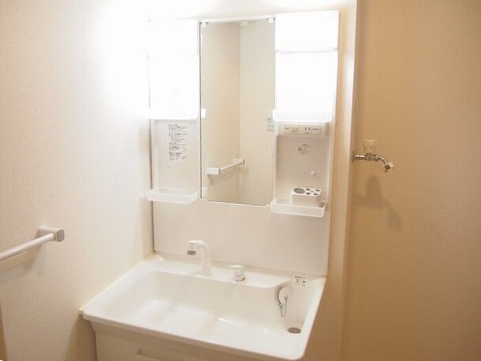 物件内観写真6　(洗面)