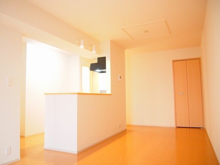 物件内観写真12　(居室)