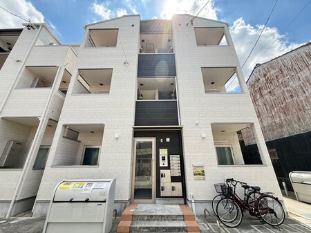 ホワイトベースⅡ外観写真