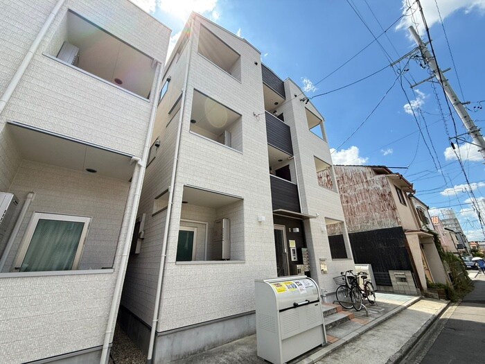 物件外観写真2　(外観写真)