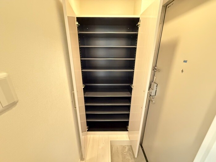 物件内観写真20　(靴箱)