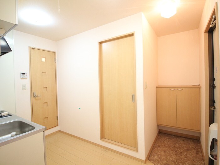 物件内観写真18　(内観写真)