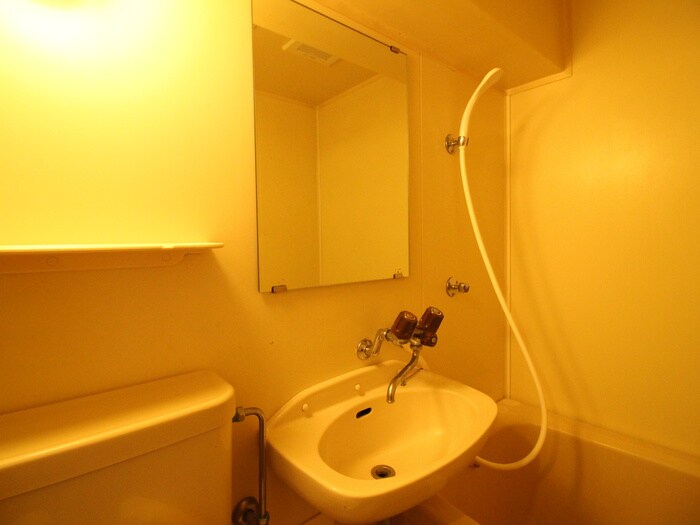 物件内観写真13　(洗面)