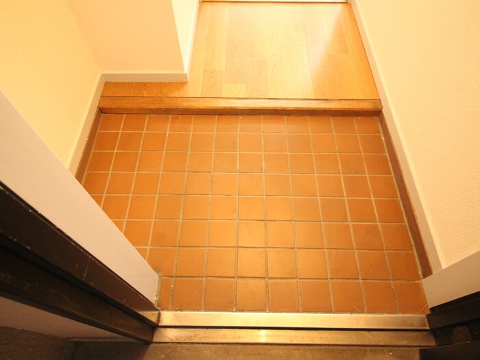 物件内観写真19　(玄関)