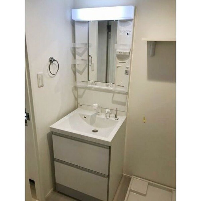 物件内観写真13　(洗面)