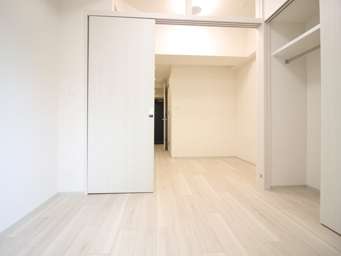 物件内観写真9　(居室)