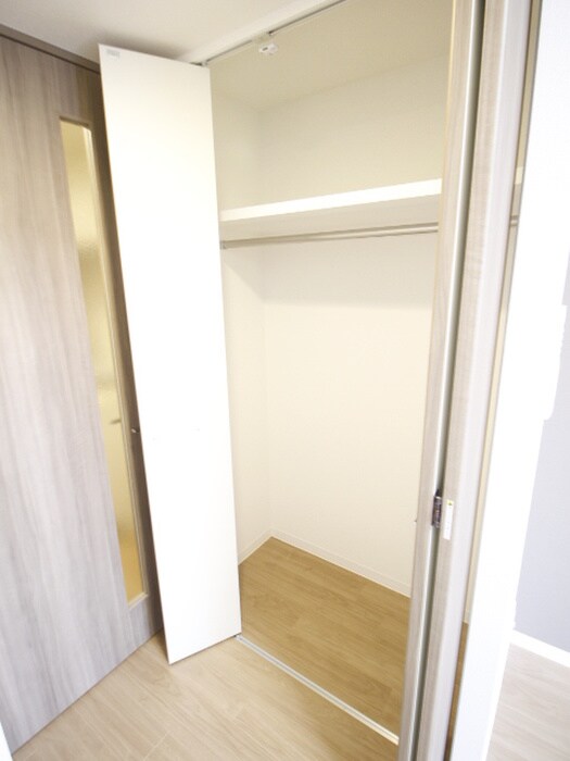 物件内観写真14　(収納)