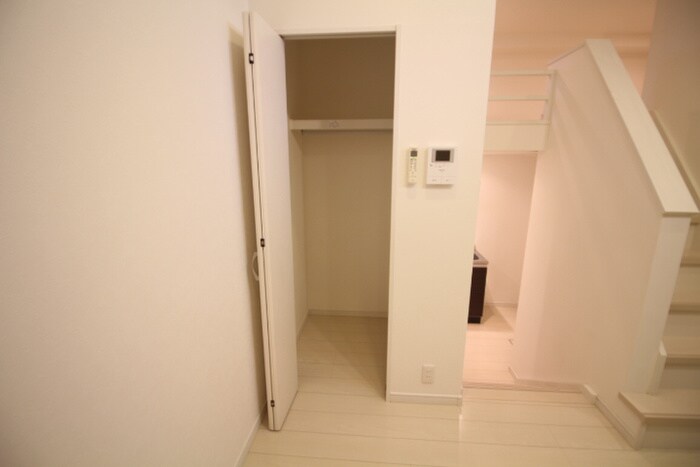 物件内観写真17　(収納)