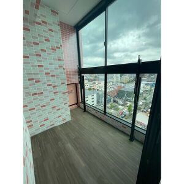 物件内観写真12　(ベランダ・バルコニー)