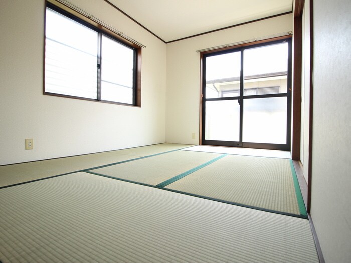 物件内観写真9　(居室)