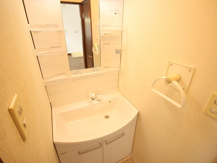 物件内観写真16　(洗面)