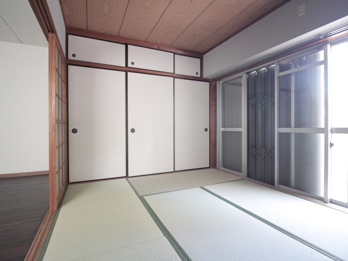 物件内観写真7　(居室)