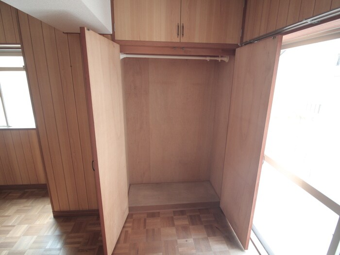 物件内観写真22　(収納)