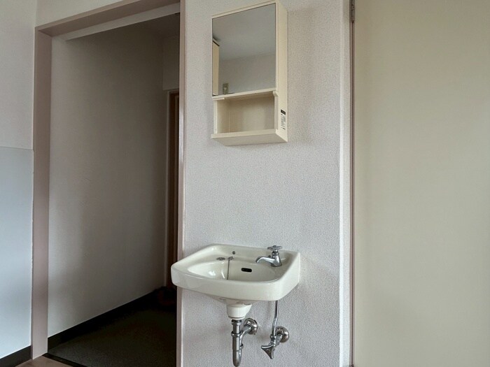 物件内観写真10　(洗面)