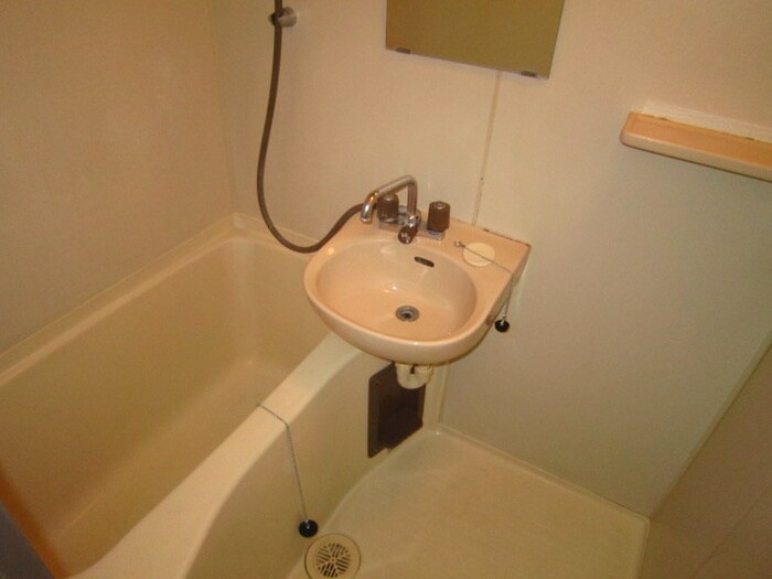 物件内観写真15　(バス／シャワールーム等)