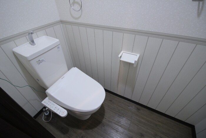 物件内観写真12　(トイレ)