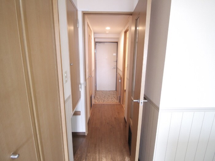 物件内観写真22　(廊下)