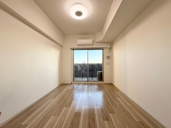 物件内観写真1　(居室)