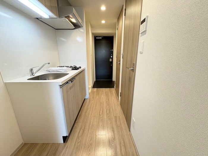 物件内観写真9　(廊下)