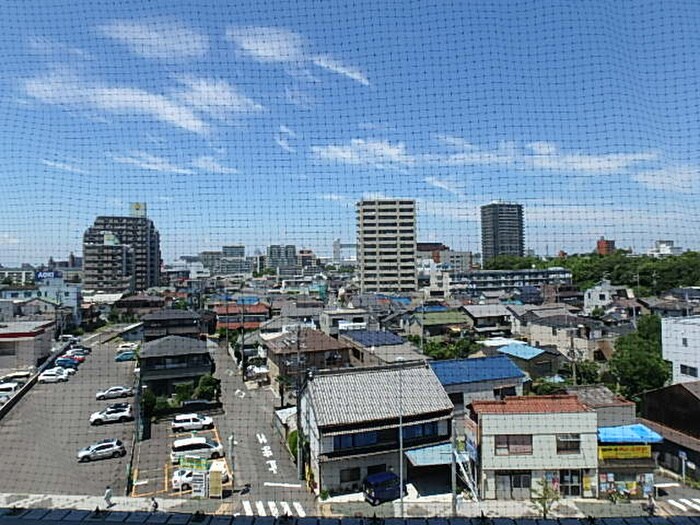 物件内観写真13　(室内からの展望)