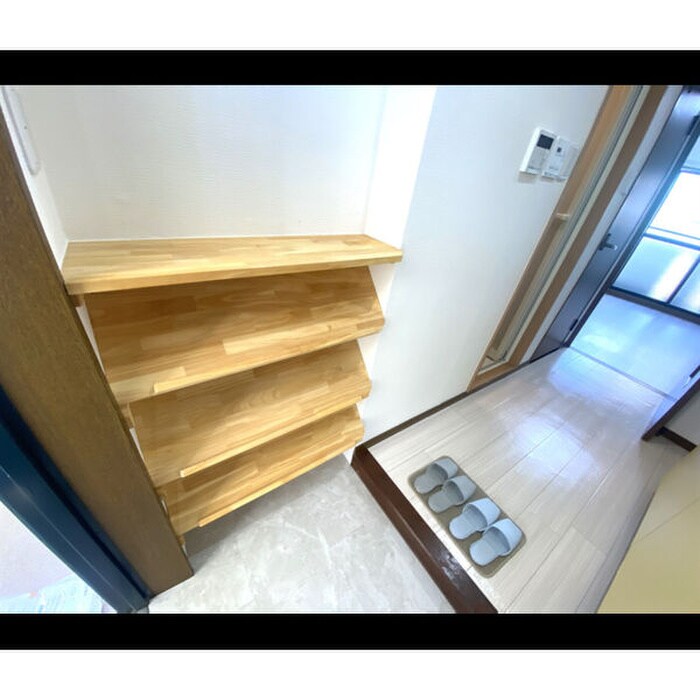 物件内観写真15　(靴箱)