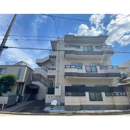 エクスクリエ高畑外観写真