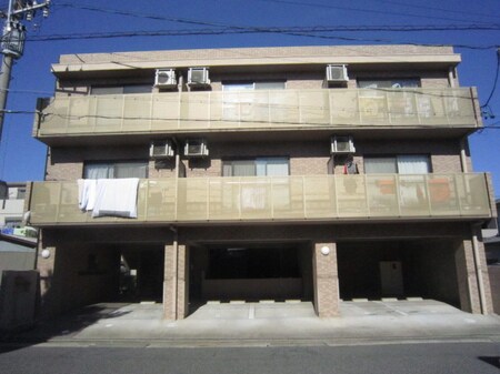 ブルーメ中柳外観写真