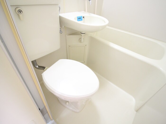 物件内観写真11　(トイレ)