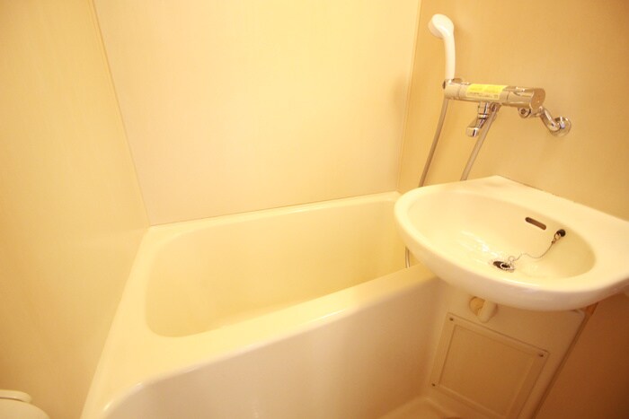 物件内観写真12　(バス／シャワールーム等)