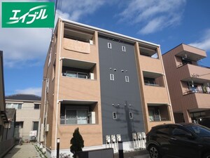 クレメント　ハウス外観写真