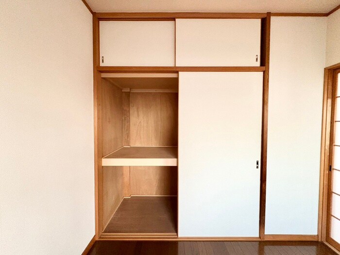 物件内観写真12　(収納)