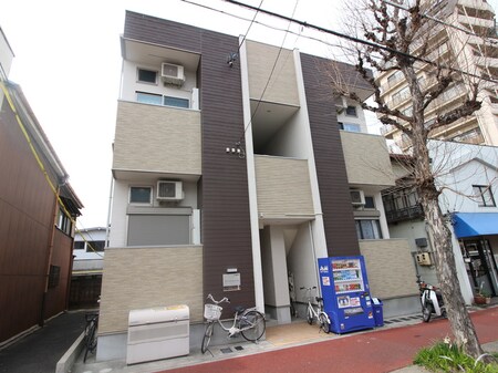 メゾンドルミエール外観写真