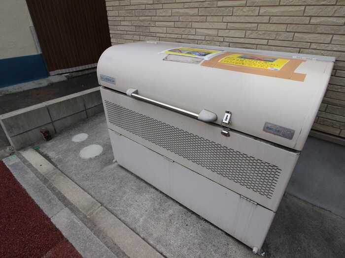 物件外観写真6　(建物設備)