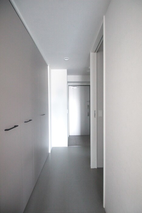 物件内観写真18　(廊下)