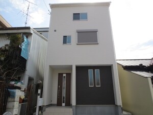 川西戸建外観写真