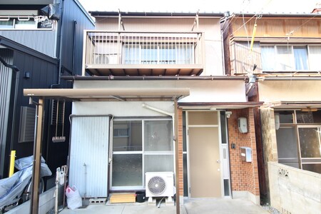 岩倉八剱貸家外観写真