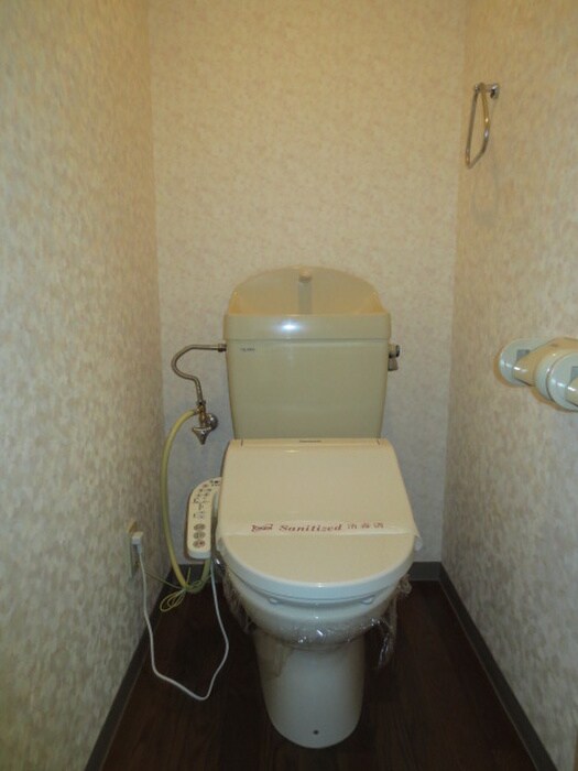 物件内観写真11　(トイレ)