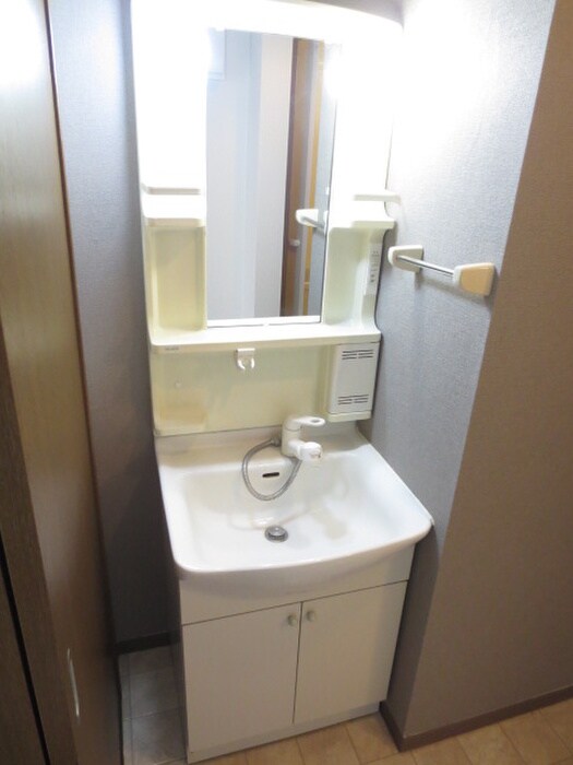 物件内観写真12　(洗面)