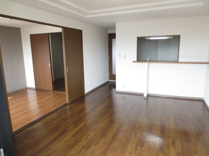 物件内観写真13　(居室)