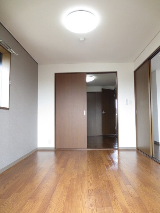 物件内観写真15　(居室)