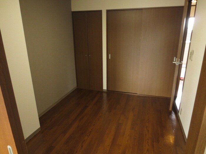 物件内観写真16　(居室)