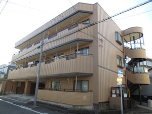 藤二番館外観写真
