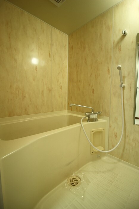 物件内観写真12　(バス／シャワールーム等)