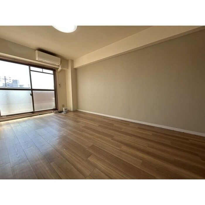 物件内観写真15　(居室)