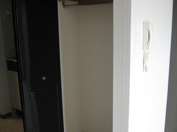 物件内観写真11　(収納)