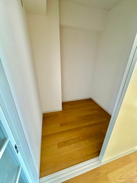 物件内観写真9　(収納)